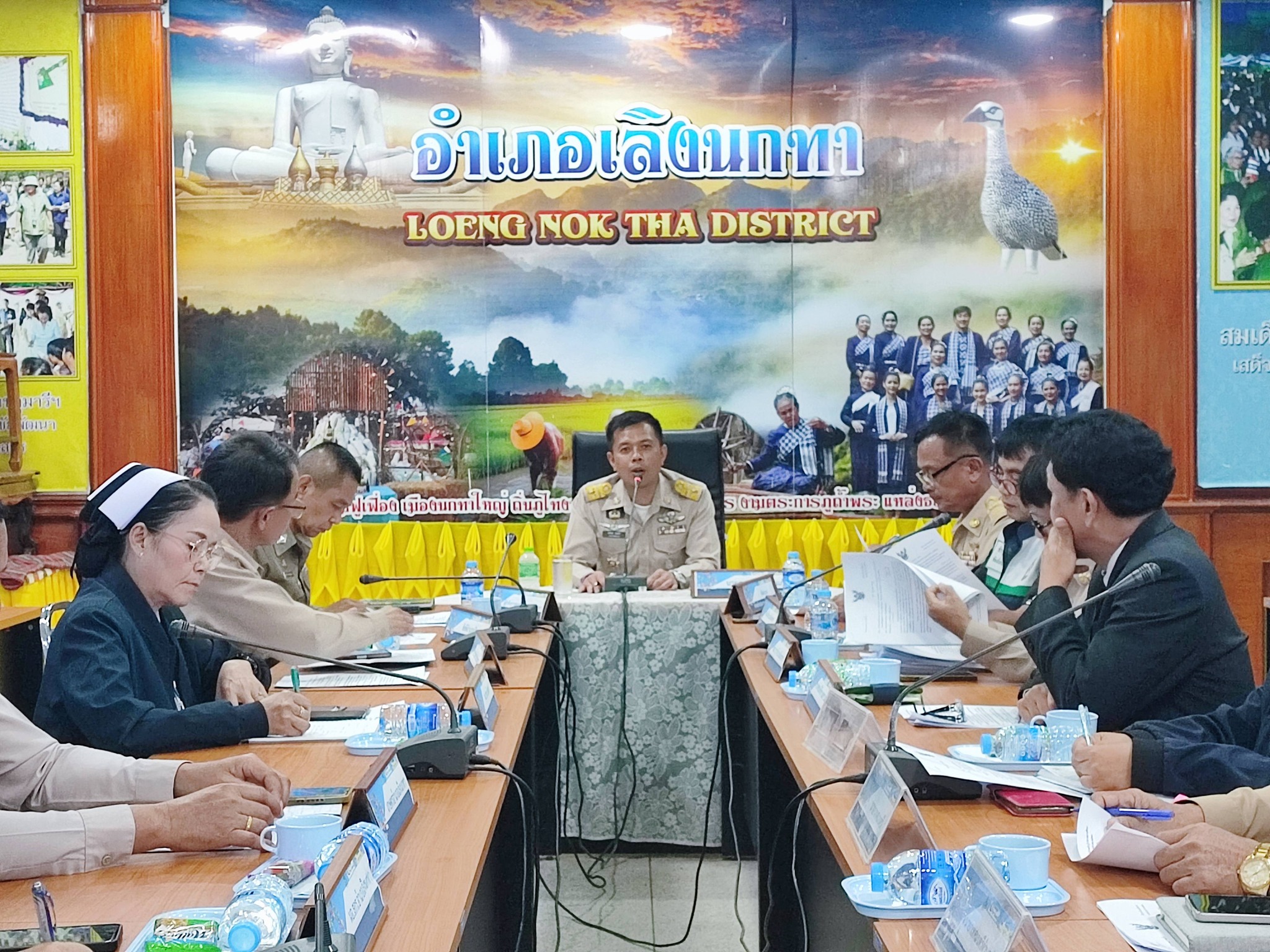 การประชุมหัวหน้าส่วนราชการอำเภอเลิงนกทา ครั้งที่ 12/2568 ประจำเดือน ธันวาคม