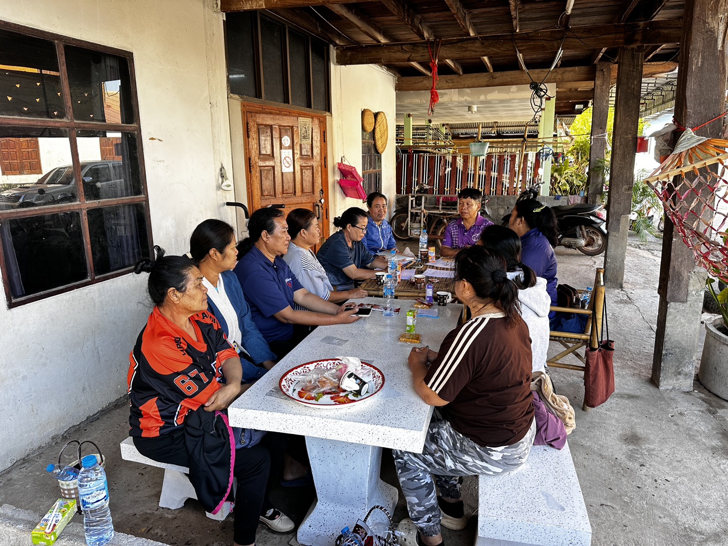 ประชุมคณะทำงานขับเคลื่อนกองทุนพัฒนาบทบาทสตรีตำบลห้องแซง