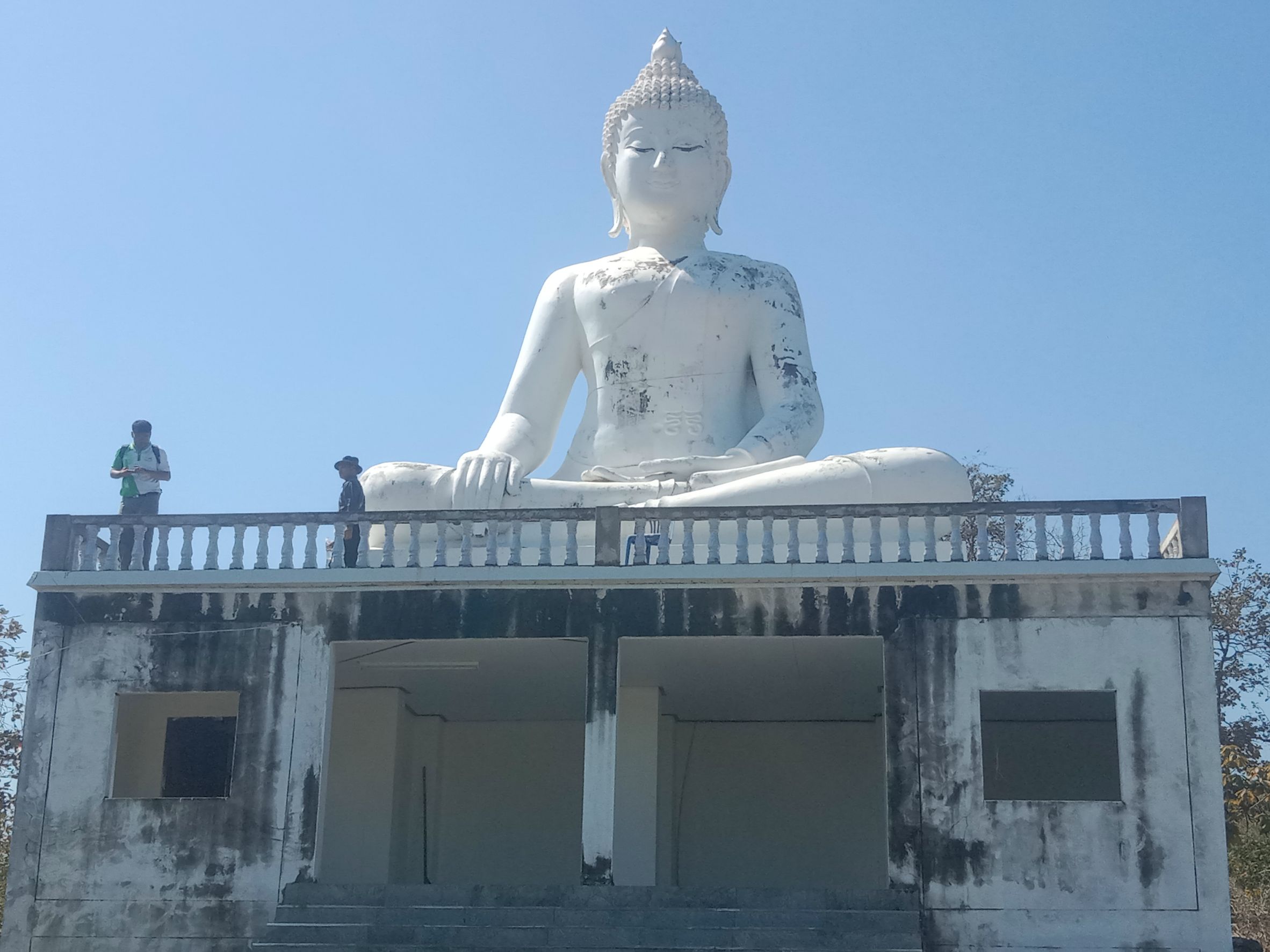 ลงพื้นที่สำรวจสถานที่ Unseen ของอำเภอเลิงนกทา คือ วัดภูถ้ำพระ