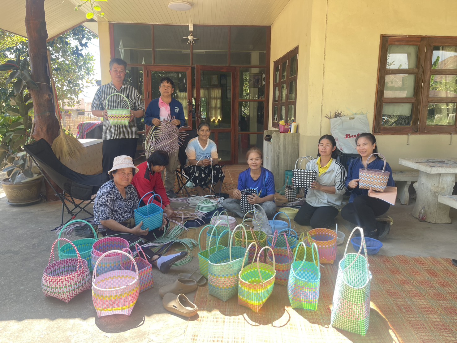 ลงพื้นที่ติดตามกลุ่ม OTOP ที่จะเข้าร่วมการประชุมเชิงปฏิบัติการพัฒนาศักยภาพผู้ผลิต ผู้ประกอบการ OTOP เพื่อการพัฒนาผลิตภัณฑ์