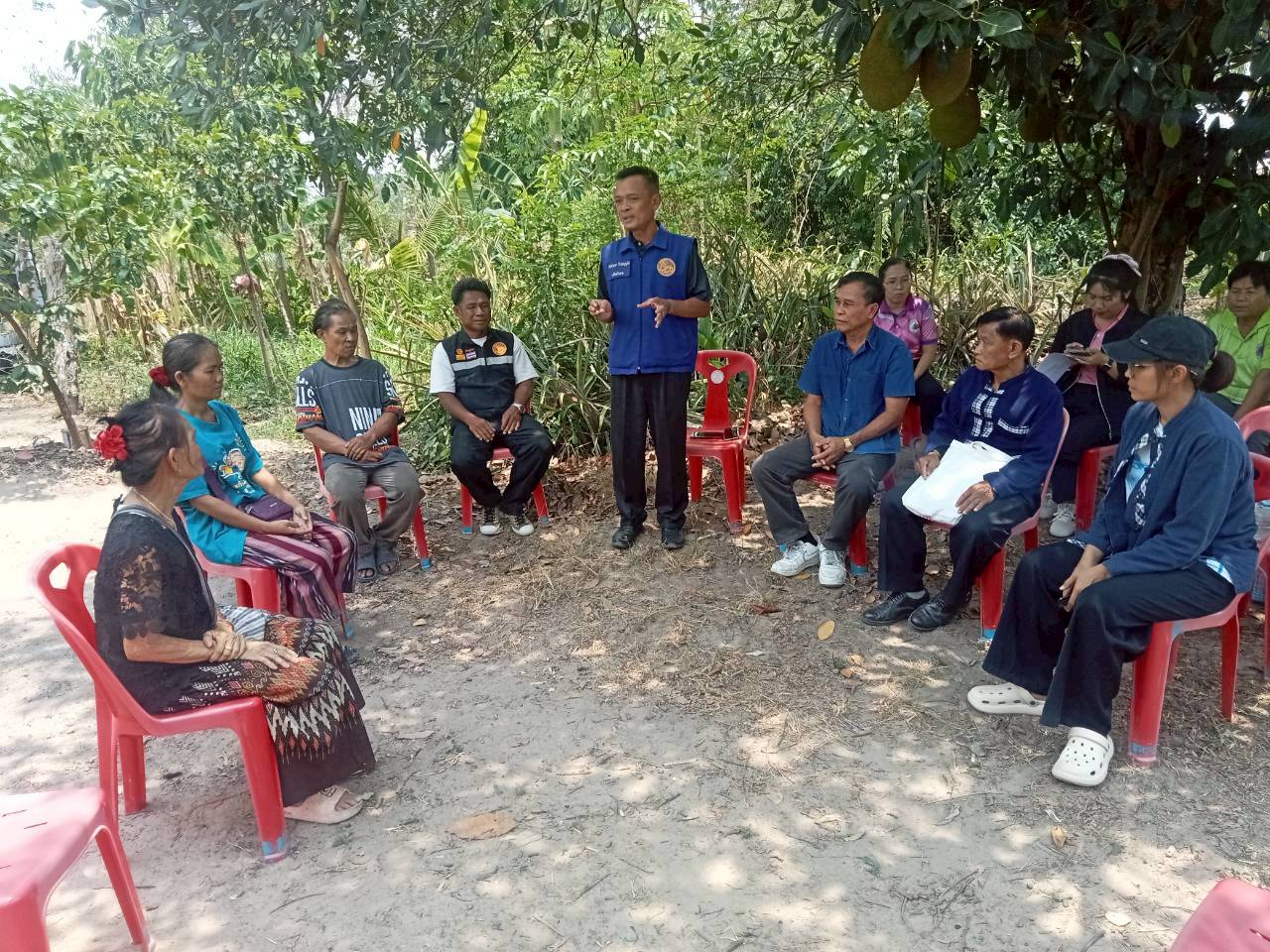สำนักงานพัฒนาชุมชนอำเภอเลิงนกทา ลงพื้นที่ติดตามครัวเรือน ที่ตกเกณฑ์ tpmap 2568