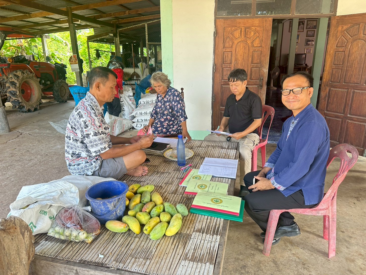 ลงพื้นที่ประสาน/เก็บข้อมูลกลุ่มออมทรัพย์เพื่อการผลิตบ้านหนองโสน