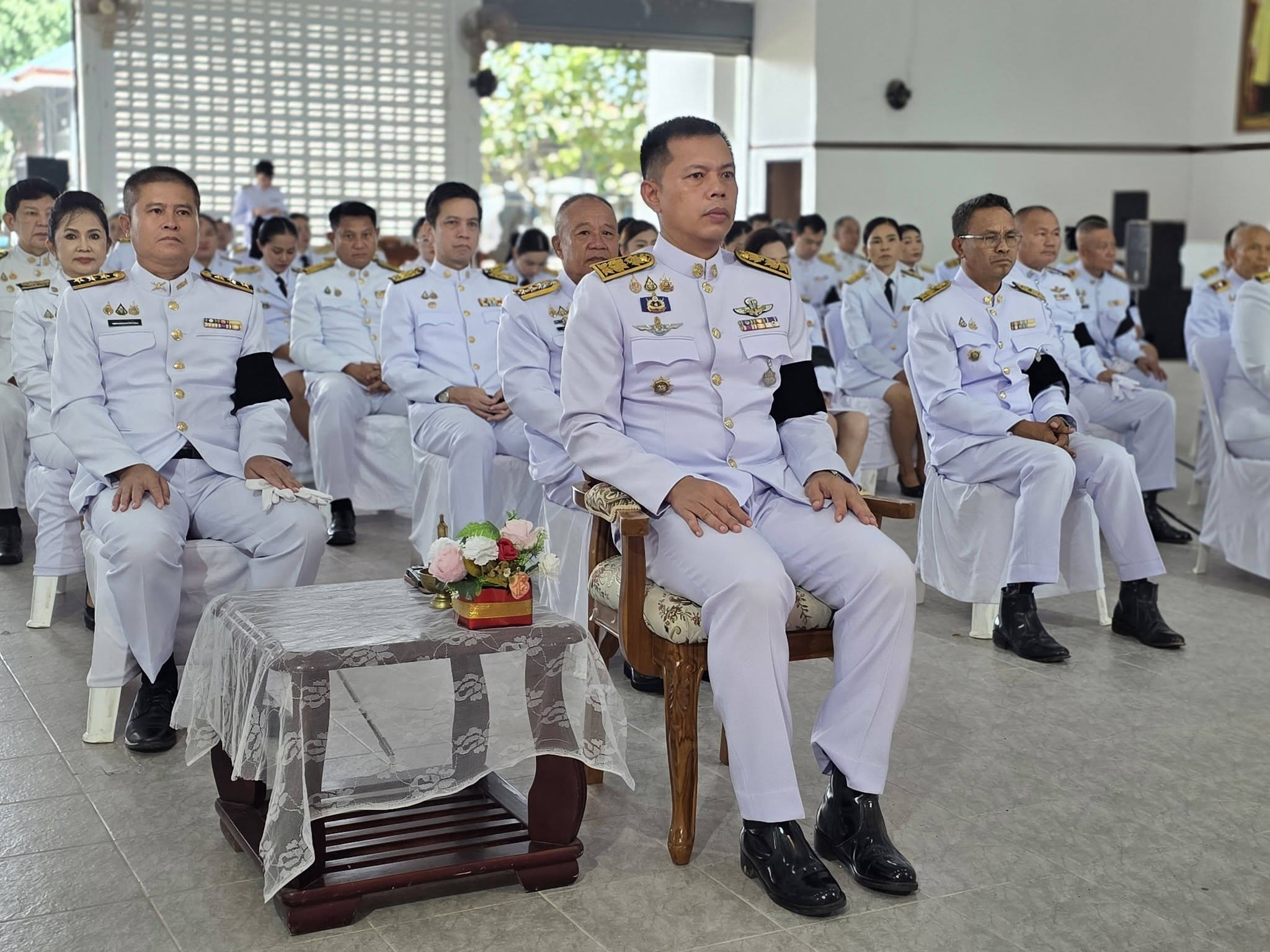 พช.เลิงนกทา ร่วมพิธีบำเพ็ญกุศลและทำบุญตักบาตร เนื่องในวาระครบ 100 วัน (สตมวาร) แห่งการสิ้นพระชนม์  เพื่อถวายเป็นพระกุศล